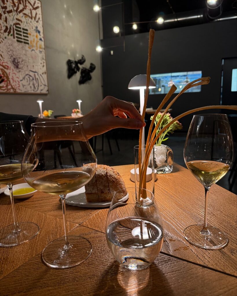 dettaglio design impronte ristorante