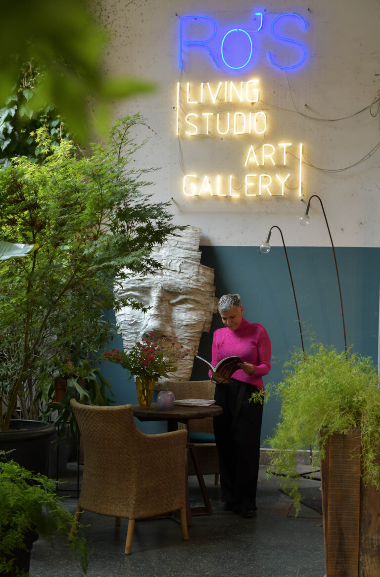 rossana pedrali architetta d'interni in galleria d'arte